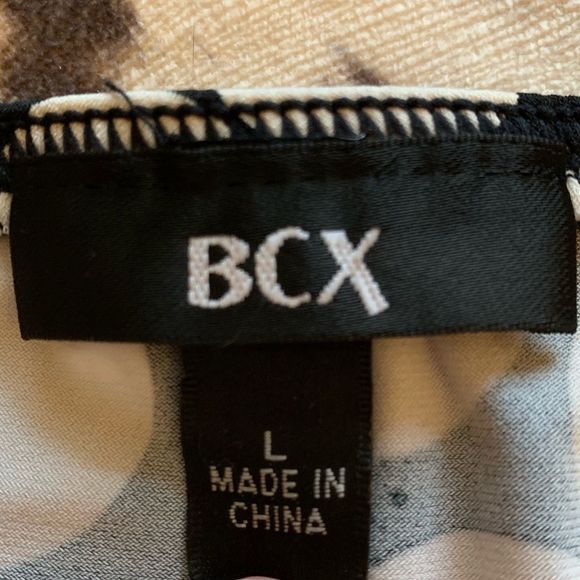 BCX Black and White Halter Top - Picture 5 of 6